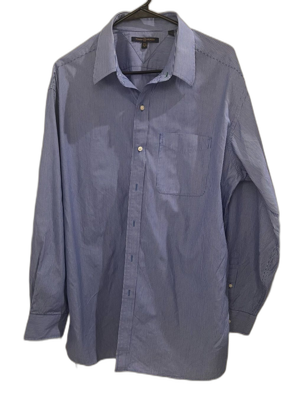 Tommy Hilfiger Men’s XL Blue White Pinstripe Long Sleeve Dress Shirt